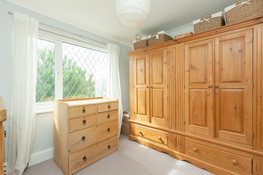 Additional image 17 of The Parade, Birchington, CT7