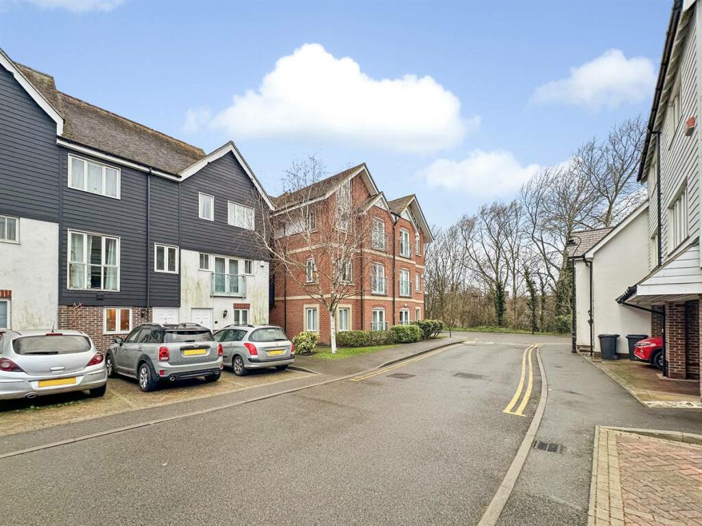 Additional image 13 of Stonebridge Road, Canterbury