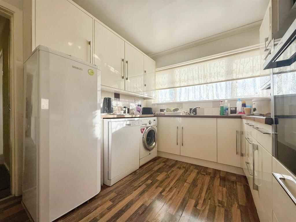 Additional image 4 of Kirton Close, Whitnash, Leamington Spa