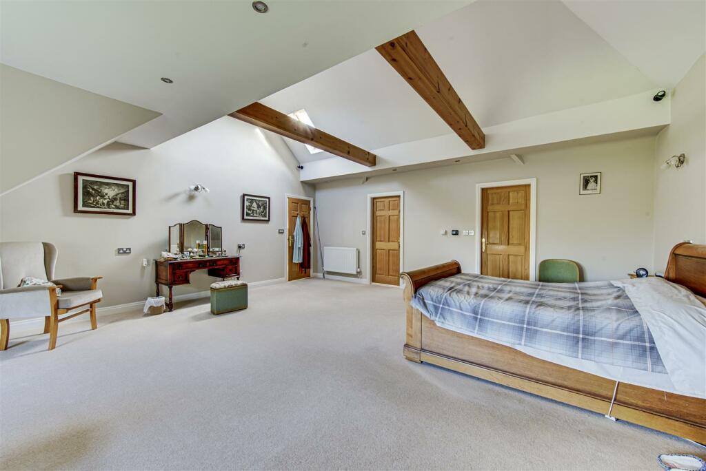 Additional image 34 of Spacious home on the exclusive Blackfirs Lane, Somerford, Congleton