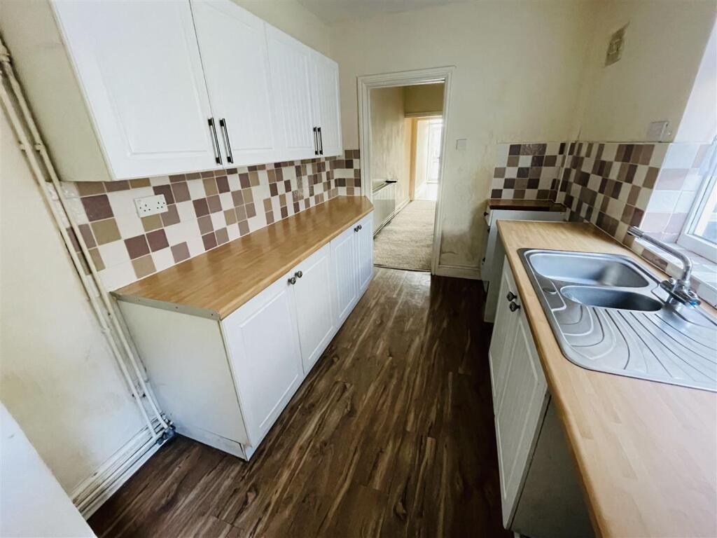 Additional image 6 of Bulkington Road, Bedworth