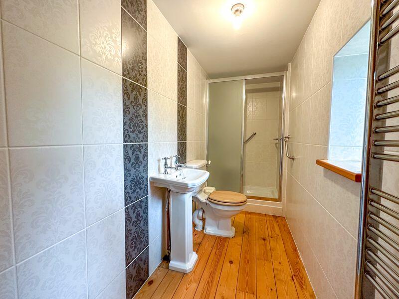 Additional image 16 of East Lodge, Moreton