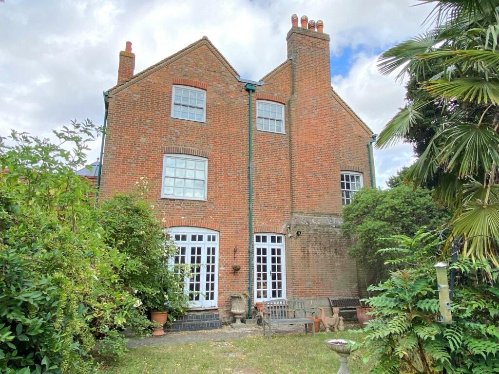 Additional image 23 of Thong Lane, Shorne,