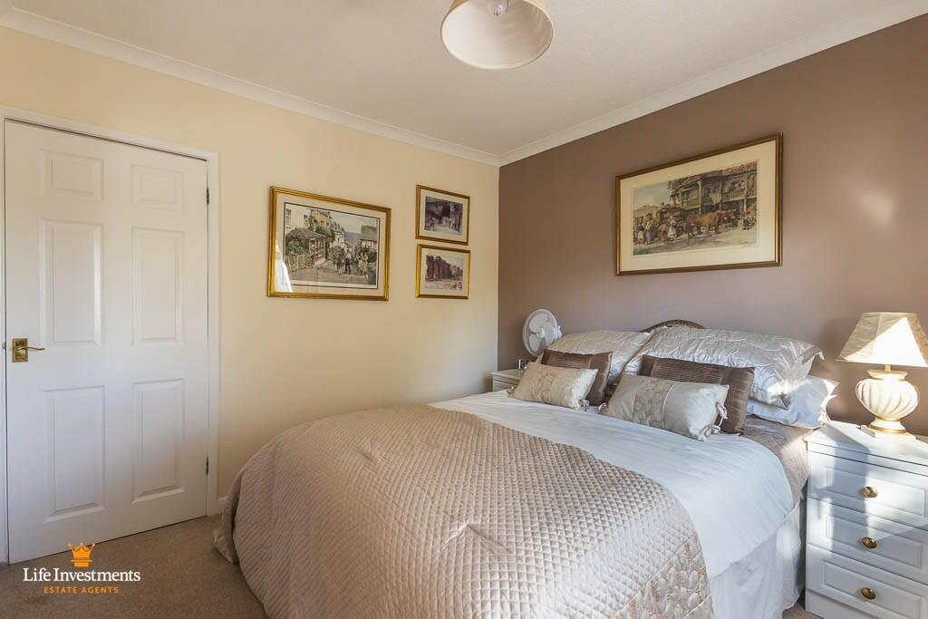 Additional image 51 of Lime Tree Avenue, Rugby, Warwickshire, CV22