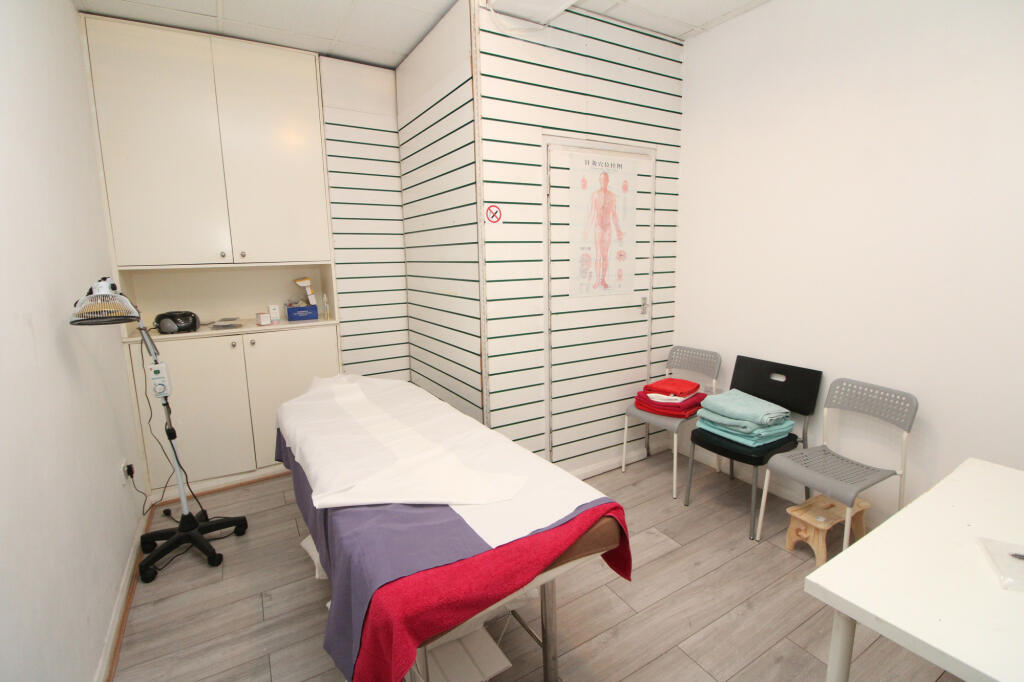 Additional image 5 of Welling High Street, Welling, DA16