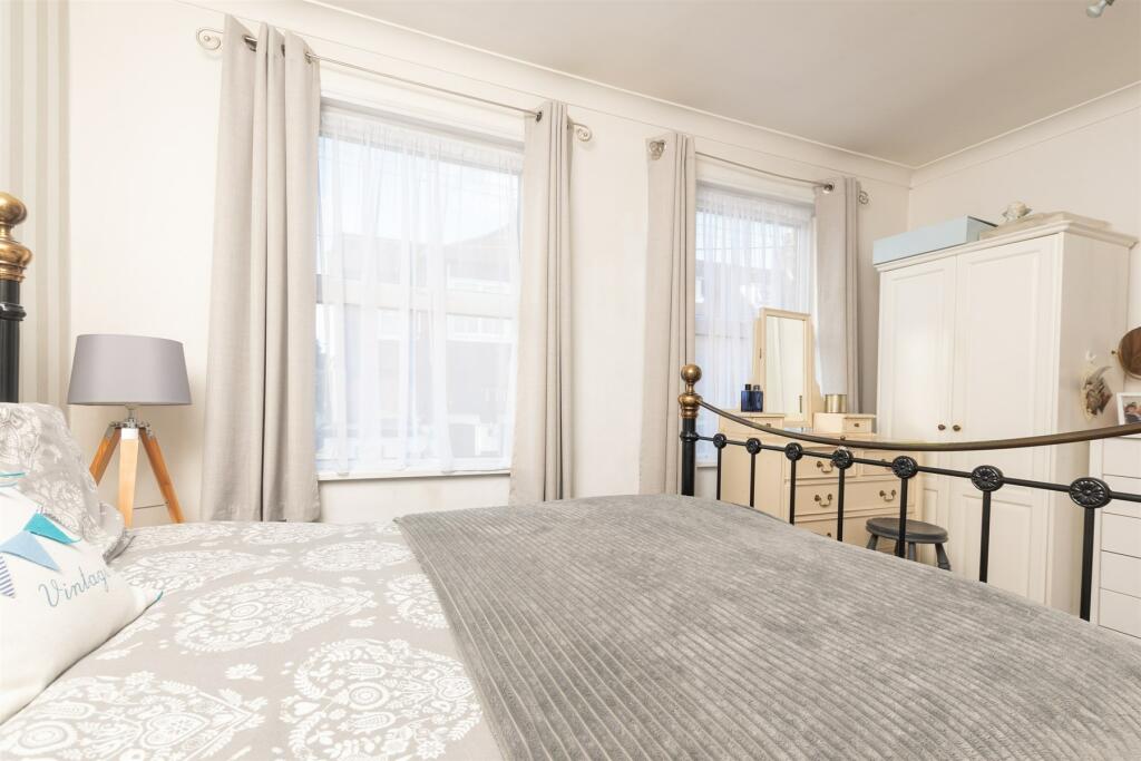 Additional image 7 of Main Road, Sutton At Hone, Kent