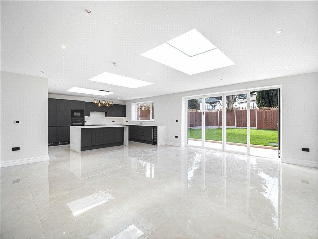 Todd Close, Bexleyheath, DA6