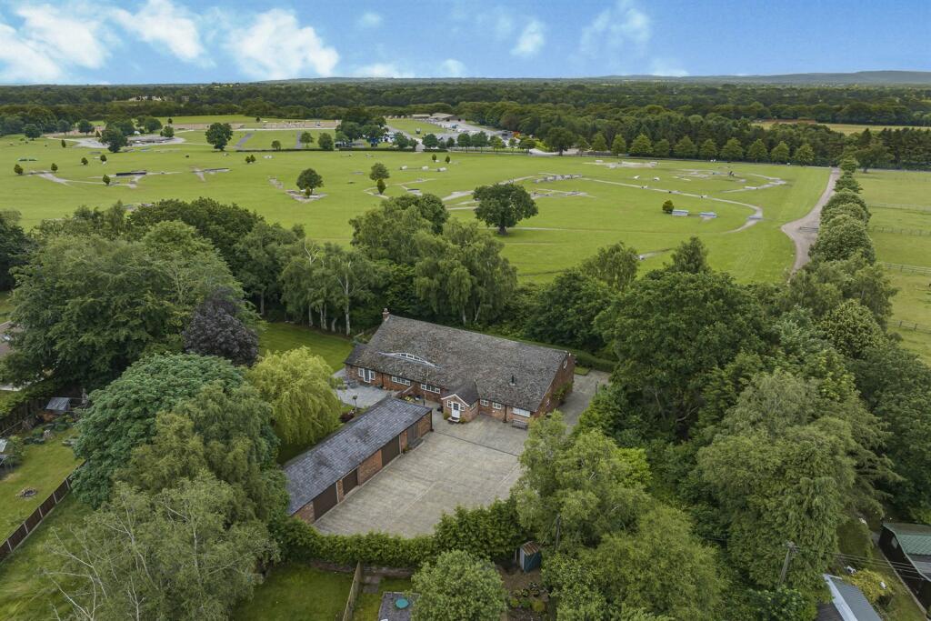 Additional image 3 of Holmes Chapel Road, Somerford, Congleton