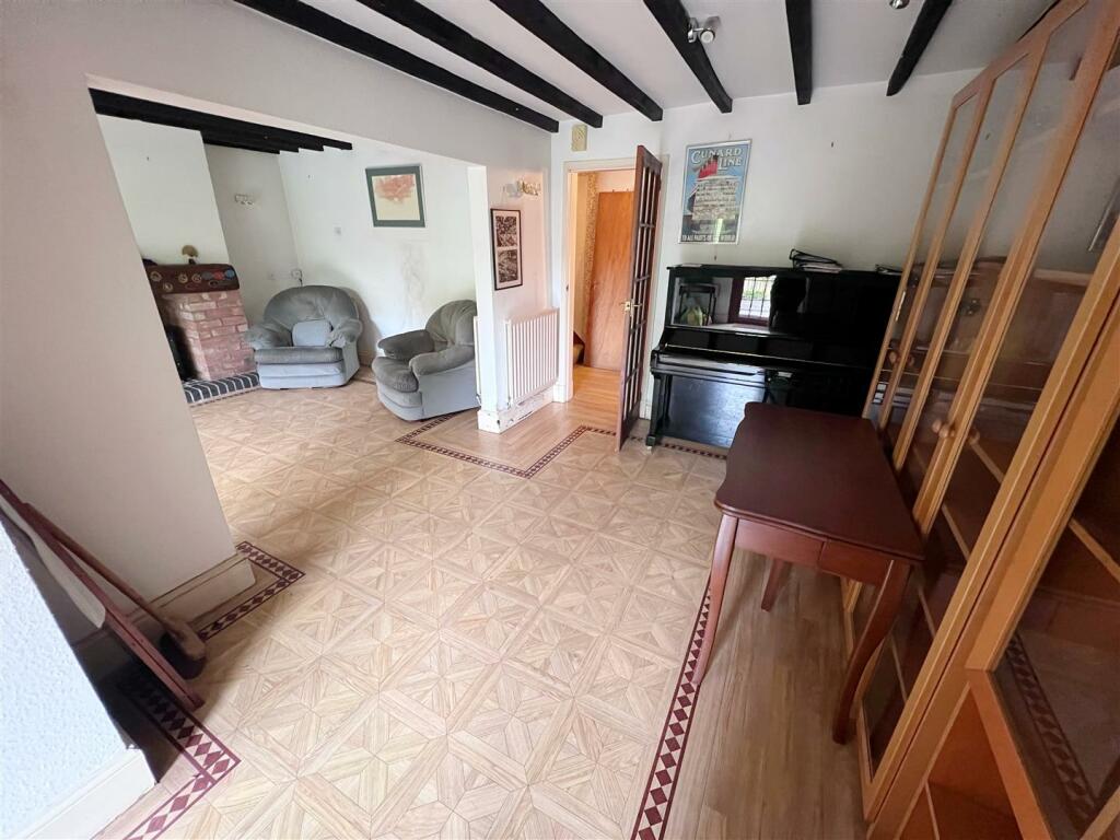 Additional image 8 of Warwick Road, Stratford-upon-Avon