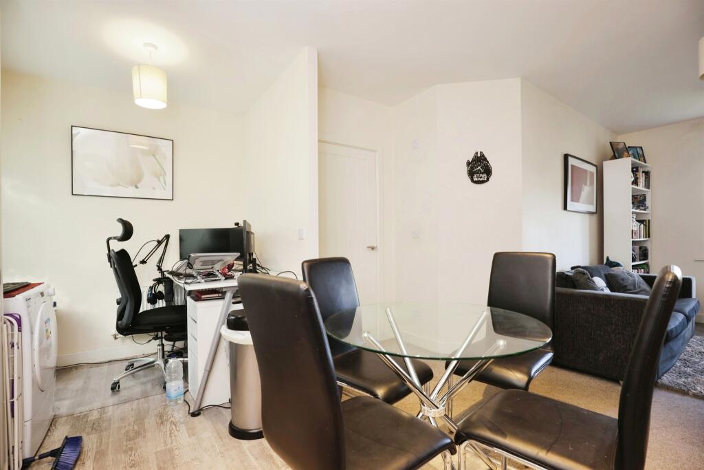 Additional image 5 of Mallard Close, Southam