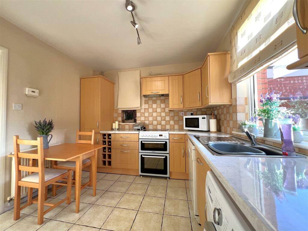 Additional image 7 of All Saints Road, Warwick