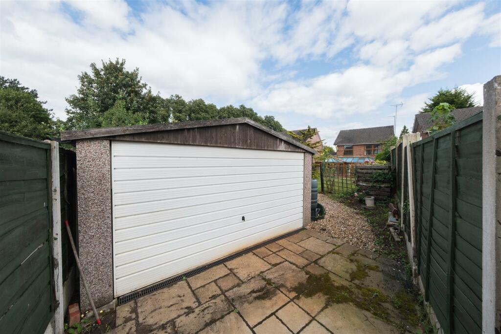 Additional image 31 of Meadow Close, Cuddington, Cheshire