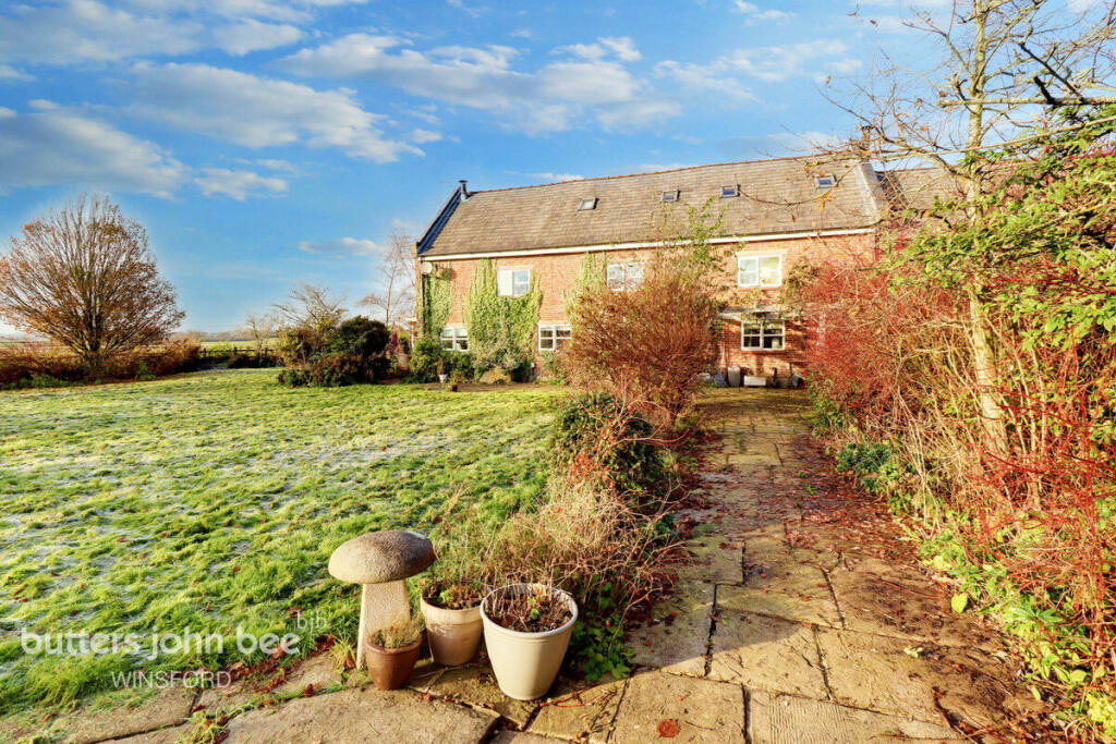 Additional image 31 of Cornhill Barn, Long Lane, Cheshire