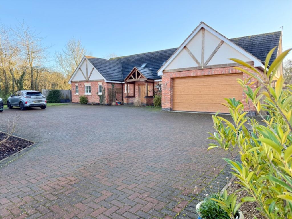 Barton Orchards, Welford on Avon CV37