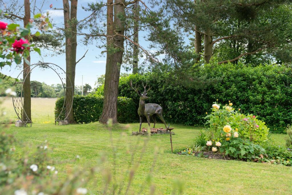 Additional image 53 of High Moor House, Flash Lane, Darley Moor, DE4 5LJ