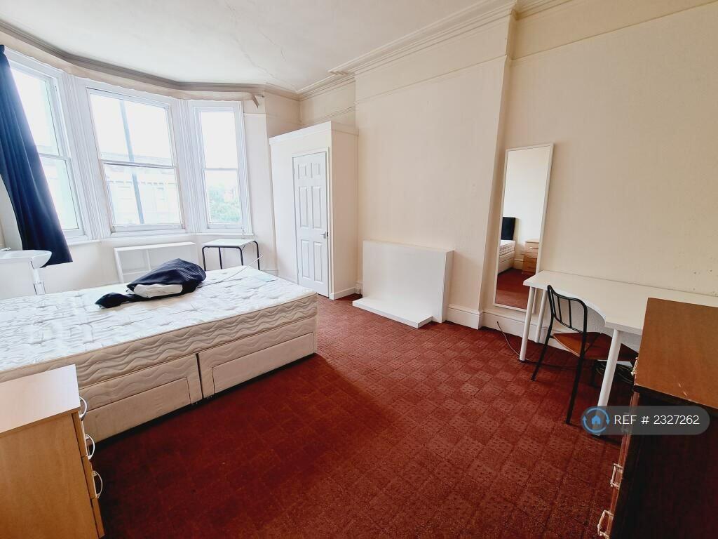 Additional image 7 of Avenue Road, Leamington Spa, CV31