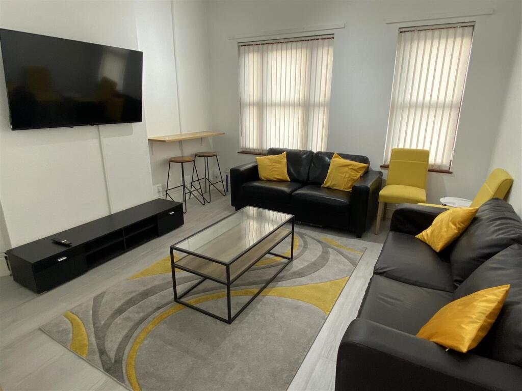 Additional image 2 of Ensuite 2, Melbourne Road, Earlsdon, Coventry, CV5 6JP