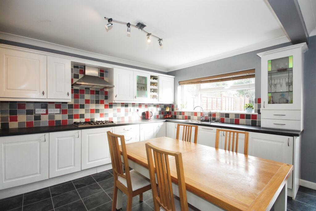 Additional image 4 of Moorhill Road, Whitnash, Leamington Spa