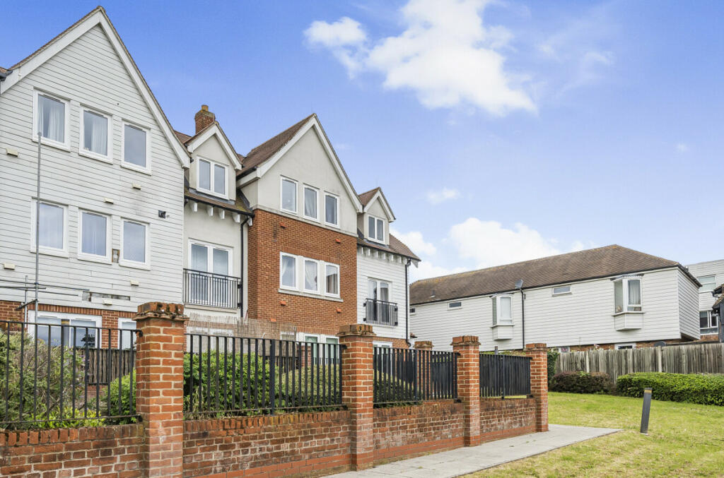 Additional image 4 of Foots Cray High Street, Sidcup, DA14 5HN