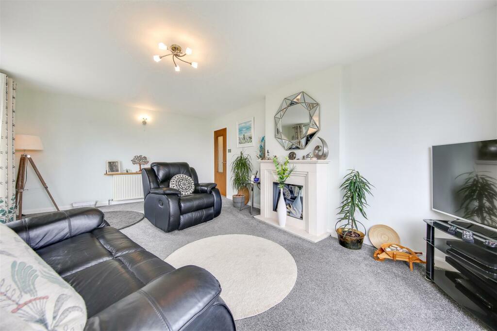 Additional image 3 of Chesterfield Road, Matlock, DE4 3FS