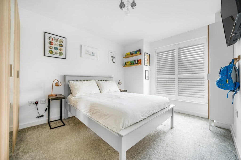 Additional image 15 of Somerset Court, Northfleet, Gravesend, Kent, DA11