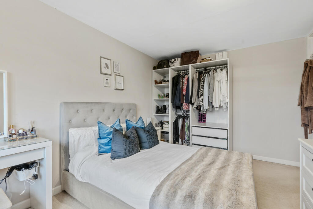 Additional image 20 of Orchard Way, Southam, CV47