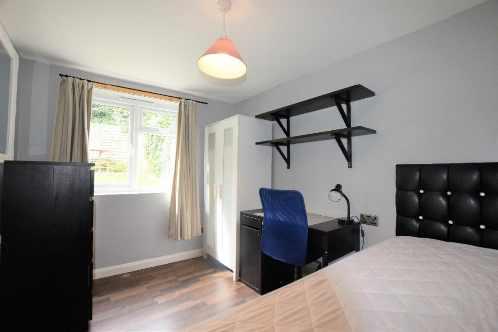 Additional image 10 of 7 Bed Student Home - 91 Tenterden Drive