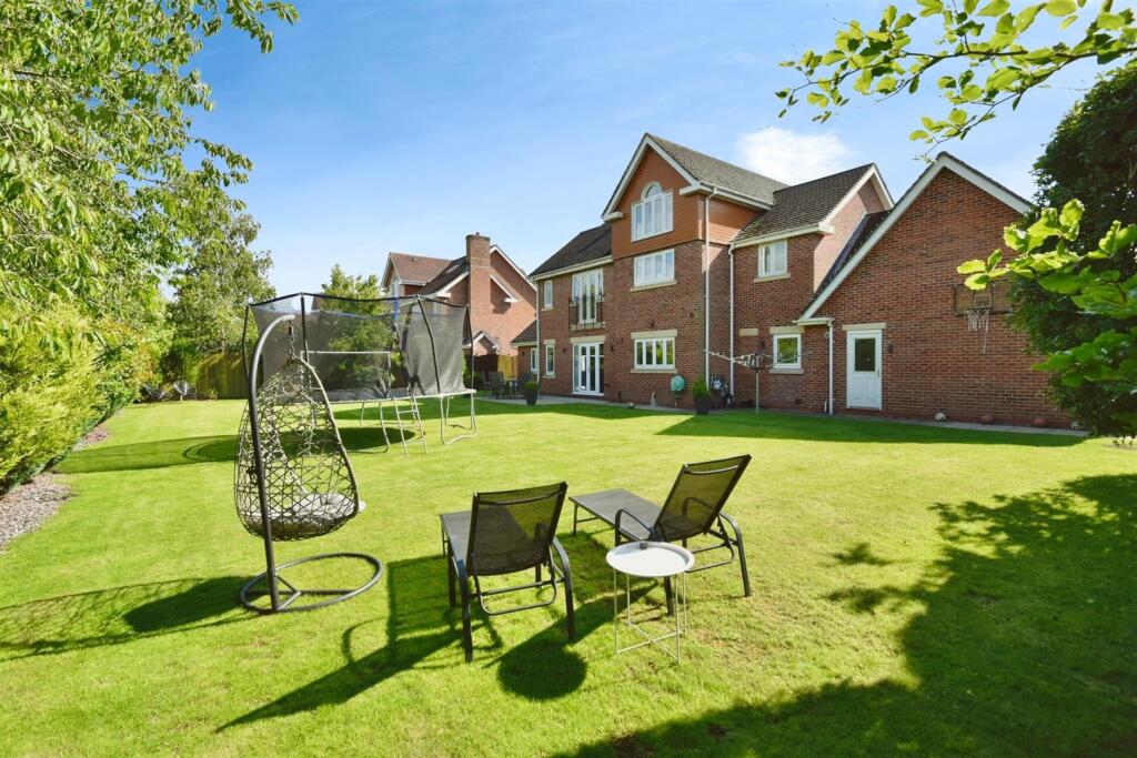 Additional image 19 of Hampstead Drive, Weston, Crewe