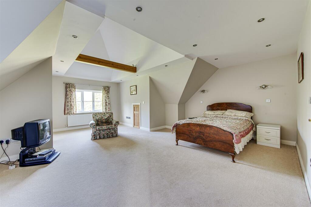 Additional image 39 of Spacious home on the exclusive Blackfirs Lane, Somerford, Congleton