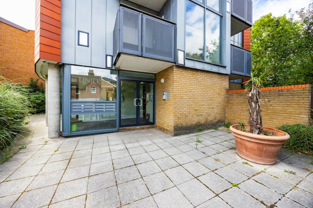 Additional image 13 of Parrock Street, Gravesend, DA12