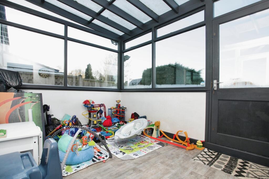 Additional image 6 of Carisbrook Road, Nuneaton, CV10