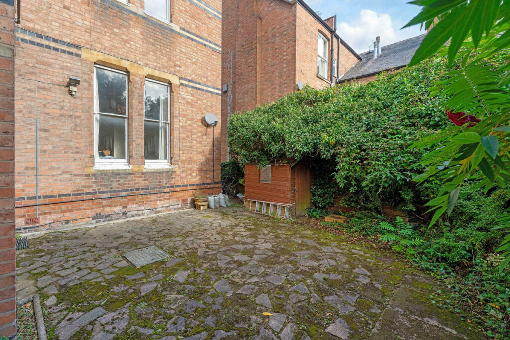 Additional image 8 of Lillington Avenue, Leamington Spa, Warwickshire CV32 5UJ