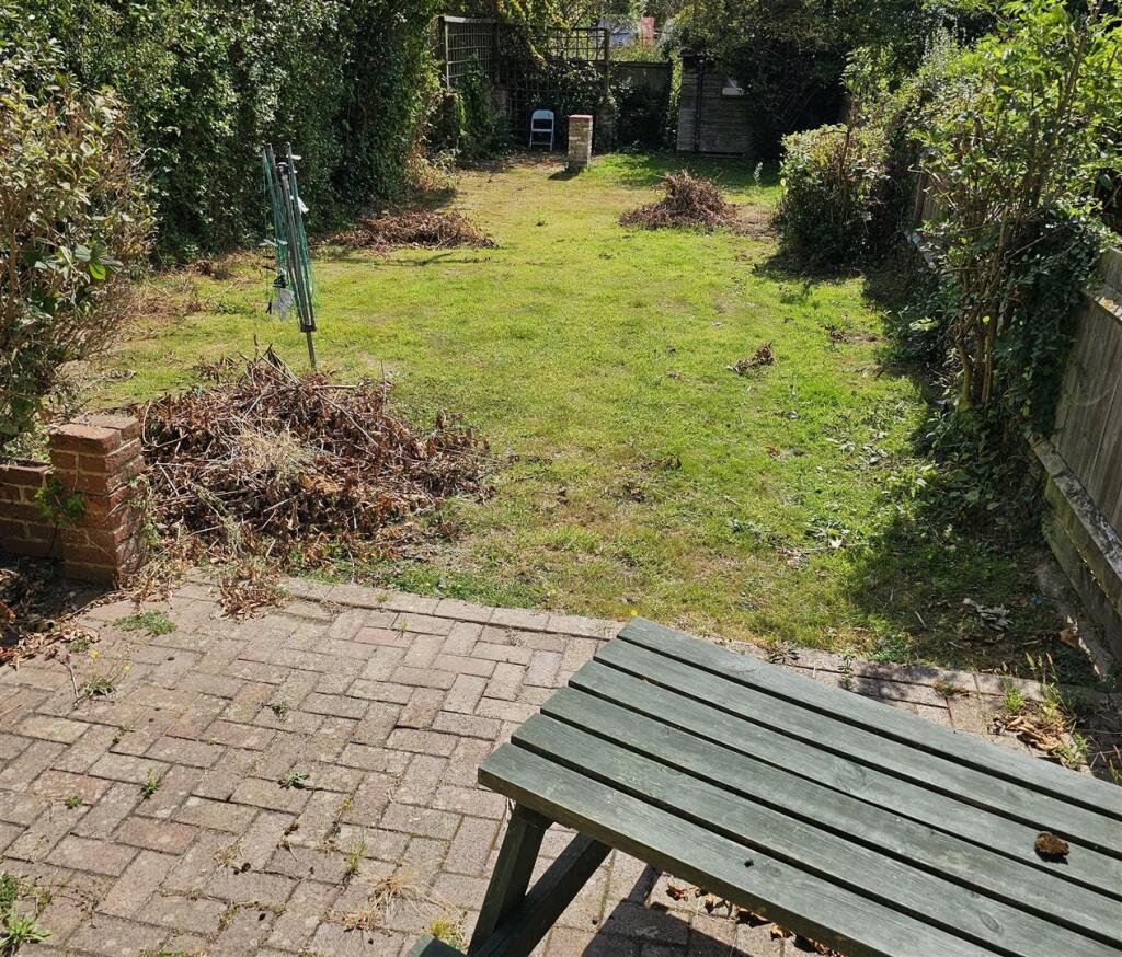 Additional image 6 of Kemsing Gardens, Canterbury