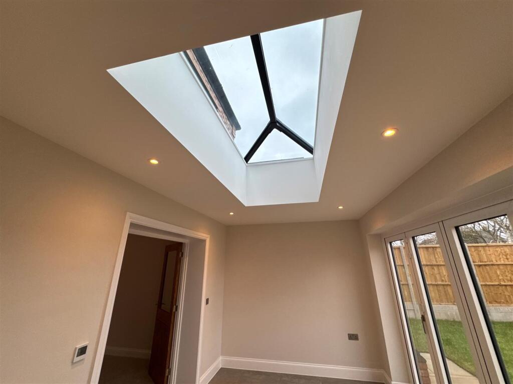 Additional image 6 of Bishopton Lane, Bishopton, Stratford-Upon-Avon