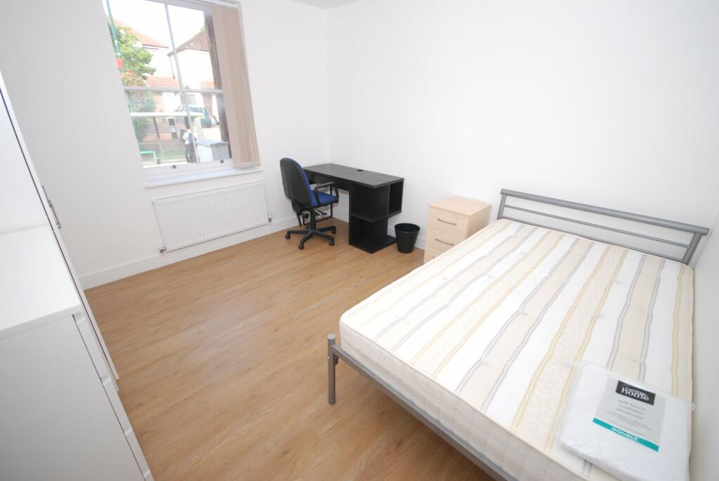 Additional image 2 of Heathcote Road, Leamington Spa, Warwickshire, CV31