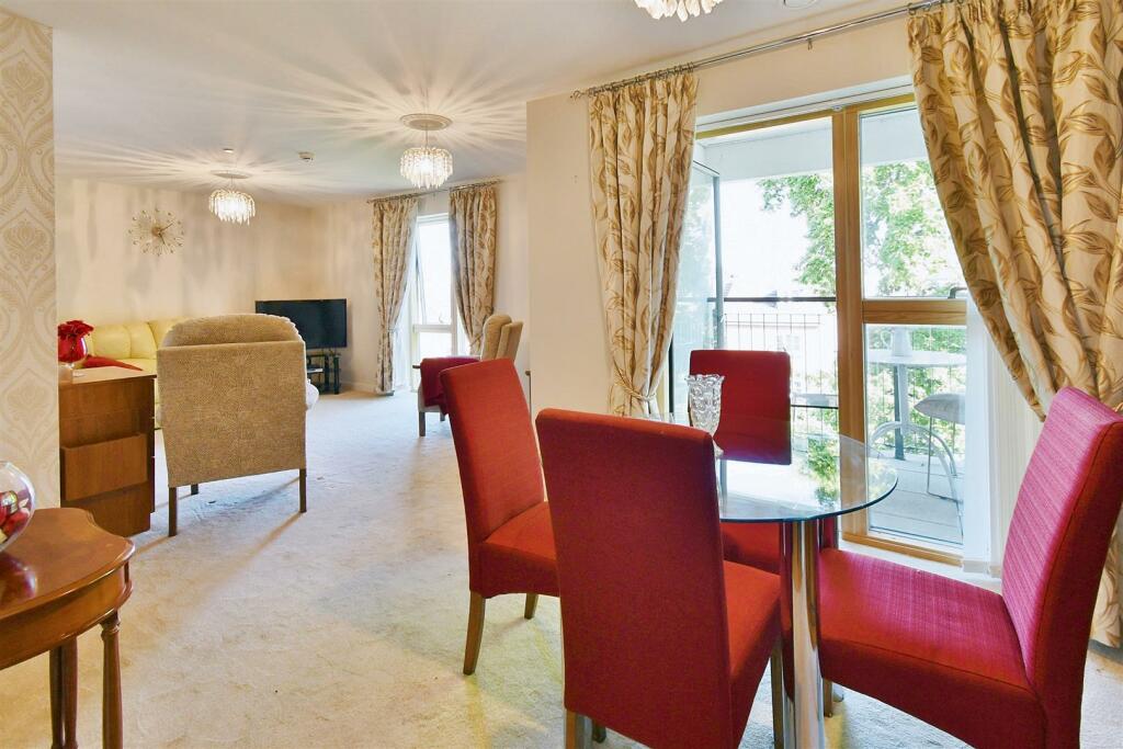 Additional image 15 of Queensway, Leamington Spa