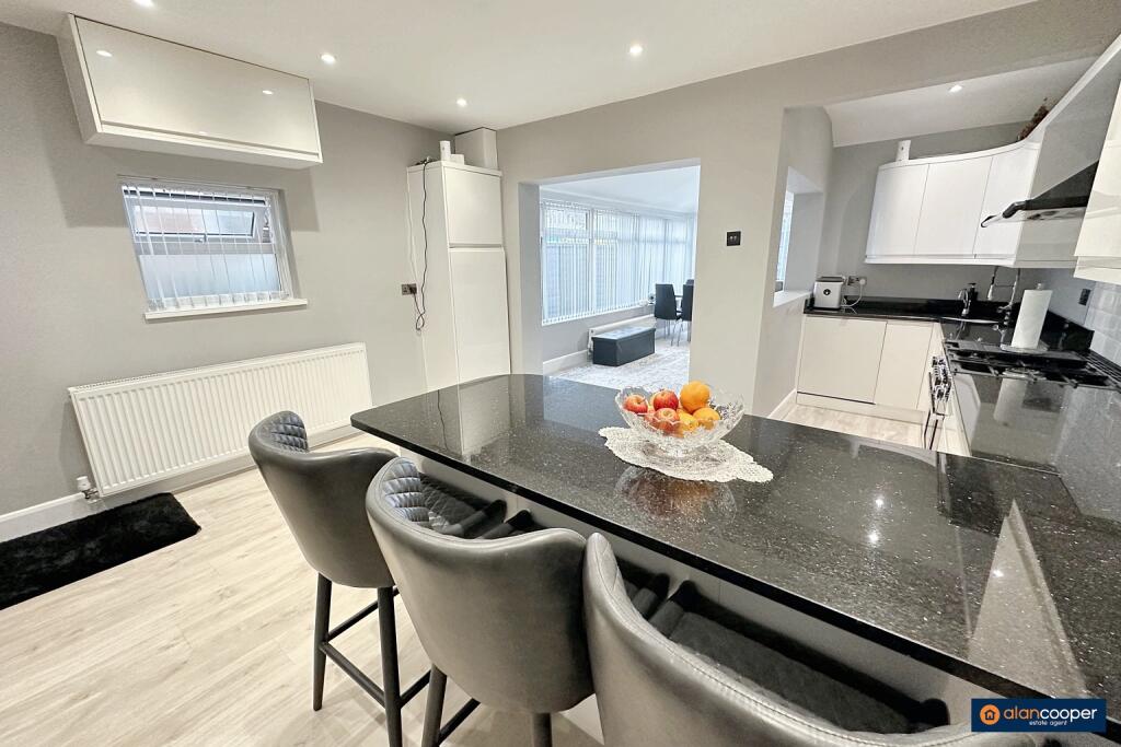 Additional image 4 of Nuneaton Road, Bulkington, CV12 9RZ