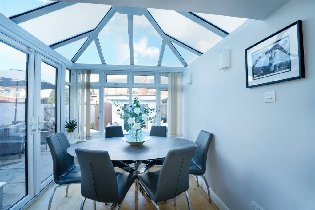 Additional image 9 of Frobisher Way, Gravesend