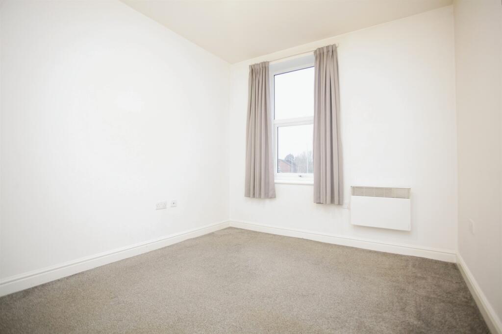 Additional image 10 of Woodside Park, Rugby