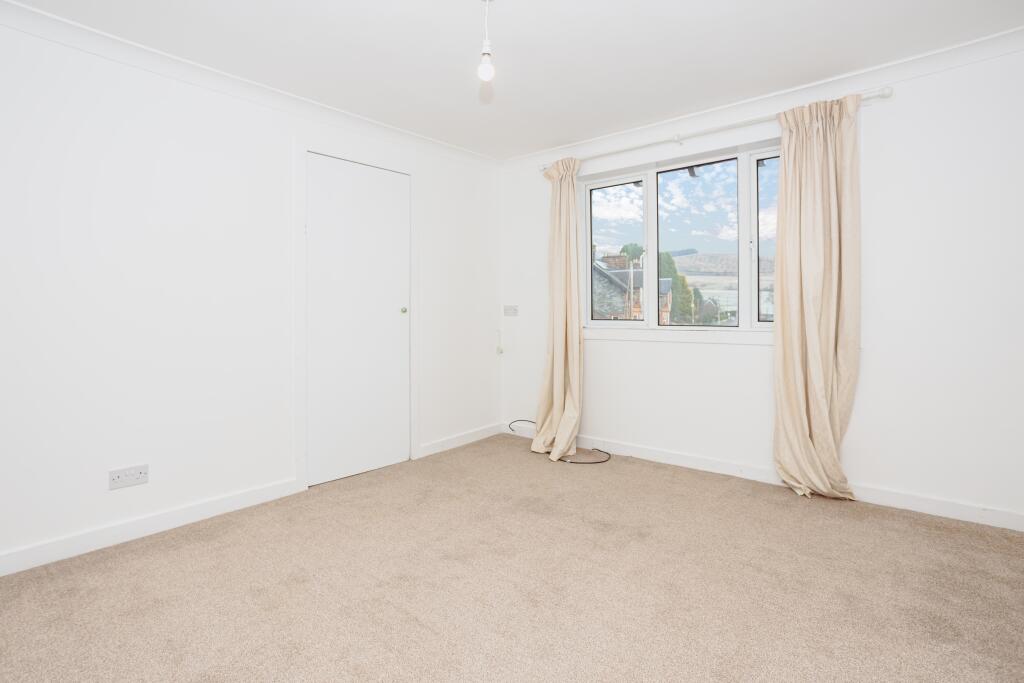 Additional image 27 of Ravetta, Moffat, DG10