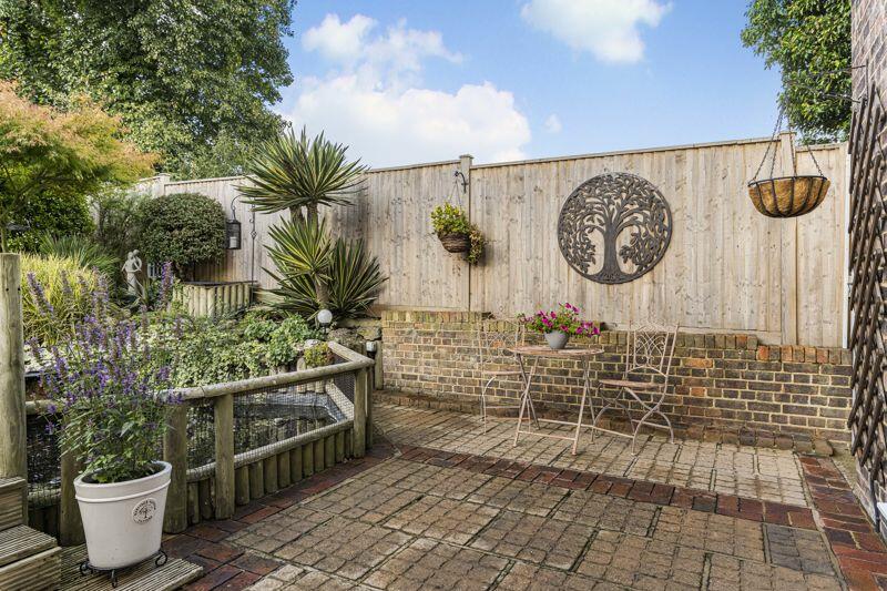 Additional image 24 of Monterey Close, Bexley