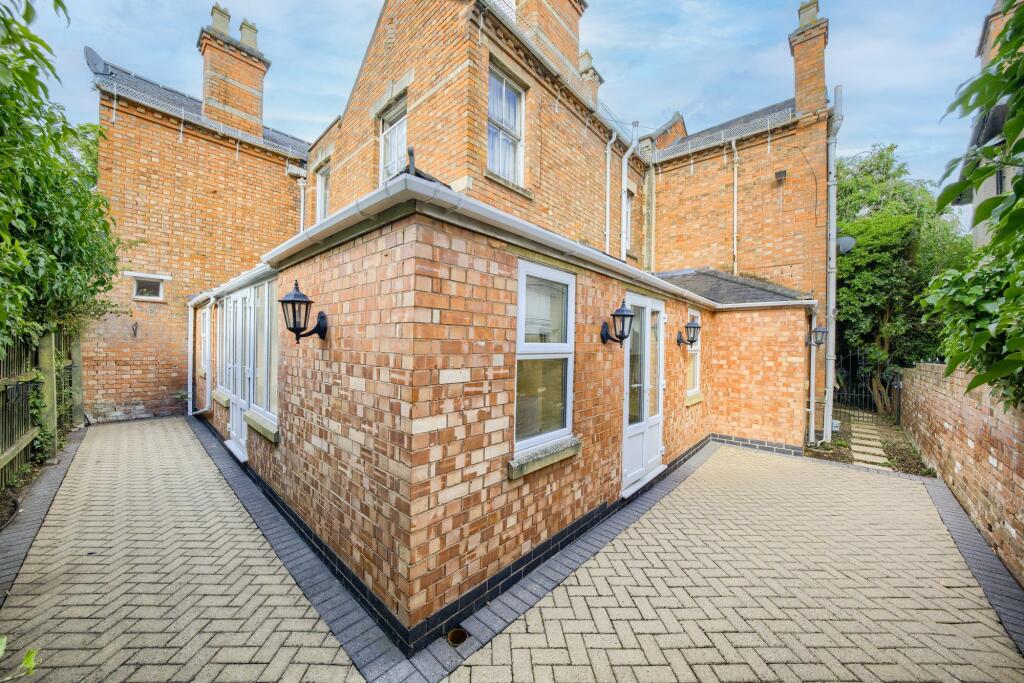 Additional image 21 of Welcombe Road, Stratford-Upon-Avon, CV37