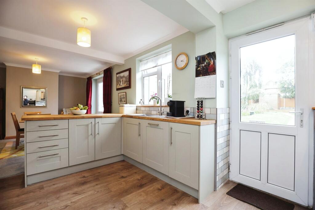 Additional image 14 of Shakespeare Gardens, RUGBY