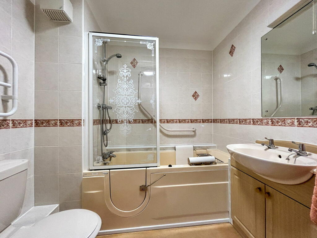 Additional image 6 of Richmond Street, Herne Bay, CT6 5LL