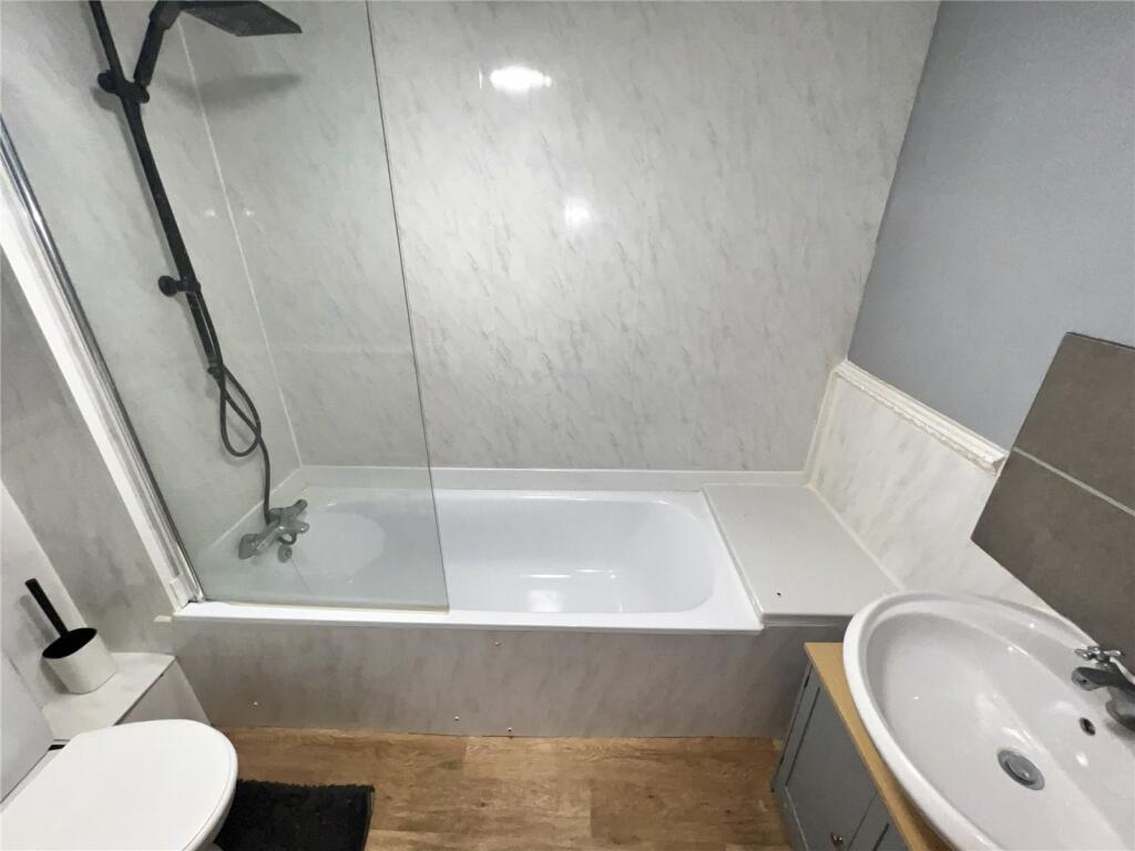 Additional image 4 of East Road, Welling, Kent, DA16