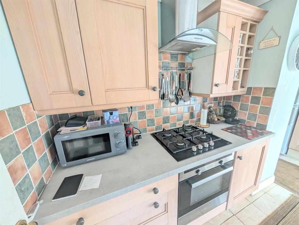 Additional image 8 of Minions Close, Atherstone