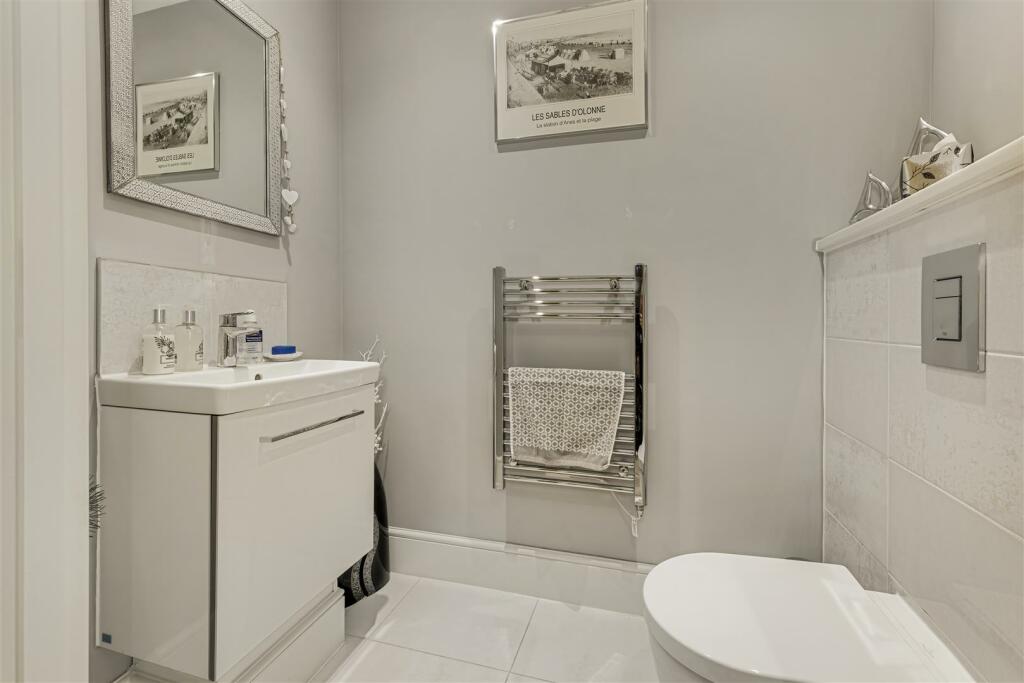 Additional image 22 of Astley Close, Little Kineton