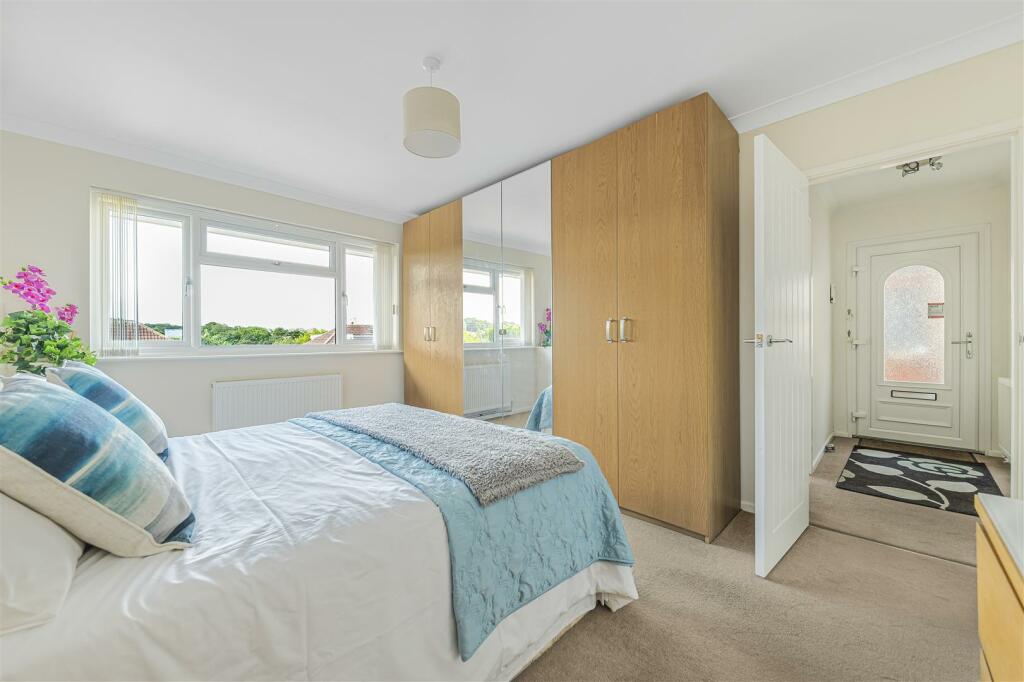 Additional image 17 of Castlefields, Istead Rise, Gravesend