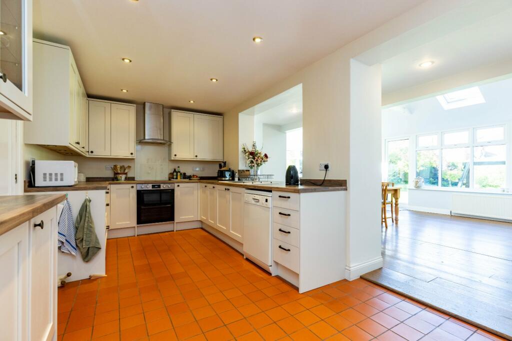 Additional image 10 of Weston Lane, Bulkington, Bedworth, Warwickshire, CV12