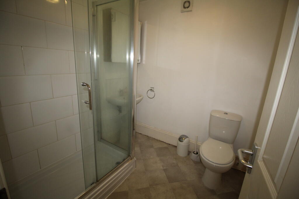 Additional image 9 of ROOM 16, KENT HOUSE, CLARENDON PLACE, LEAMINGTON SPA